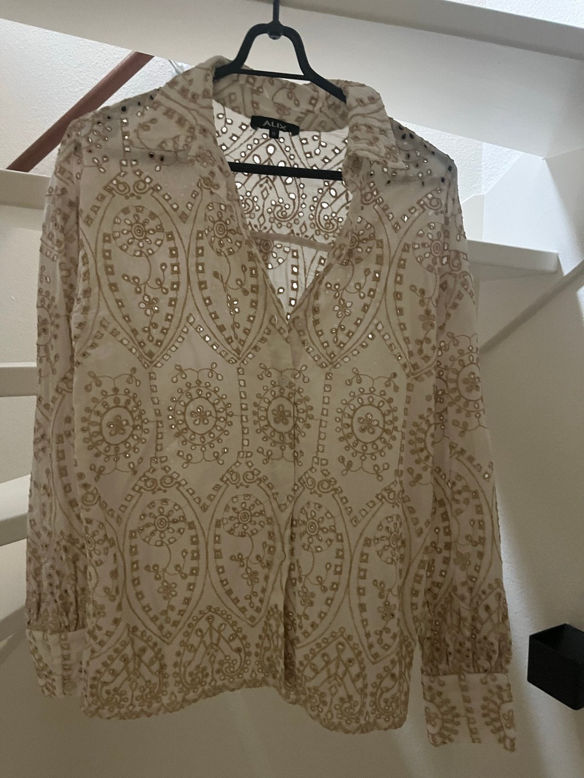 Alix blouse S - Gebroken wit met borduursels, Kleding | Dames, Ophalen of Verzenden, Zo goed als nieuw, Maat 36 (S), Wit