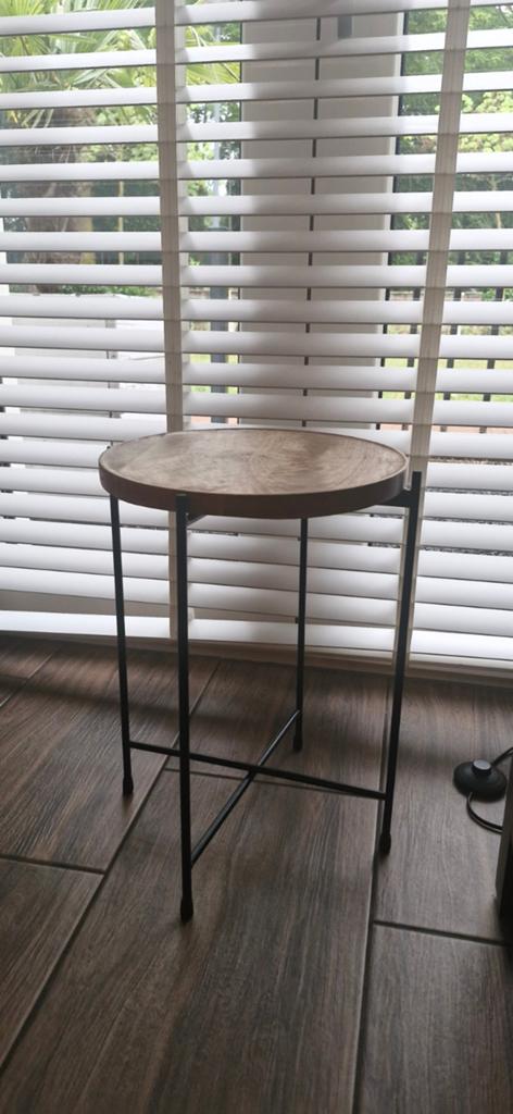 Mangohouten bijzettafeltje, 45 tot 60 cm, Minder dan 55 cm, Rond, Ophalen of Verzenden