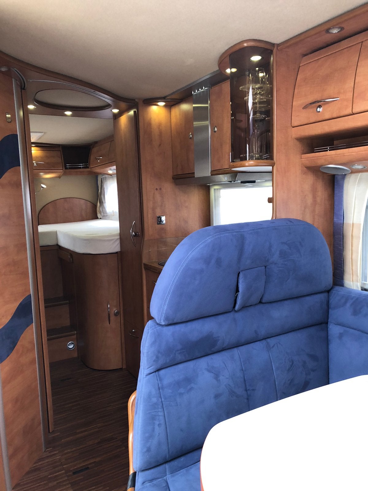 Foto 21 van Smetteloze Carthago Chic C-Line i4.8 ENKELE BEDDEN + Hefbed