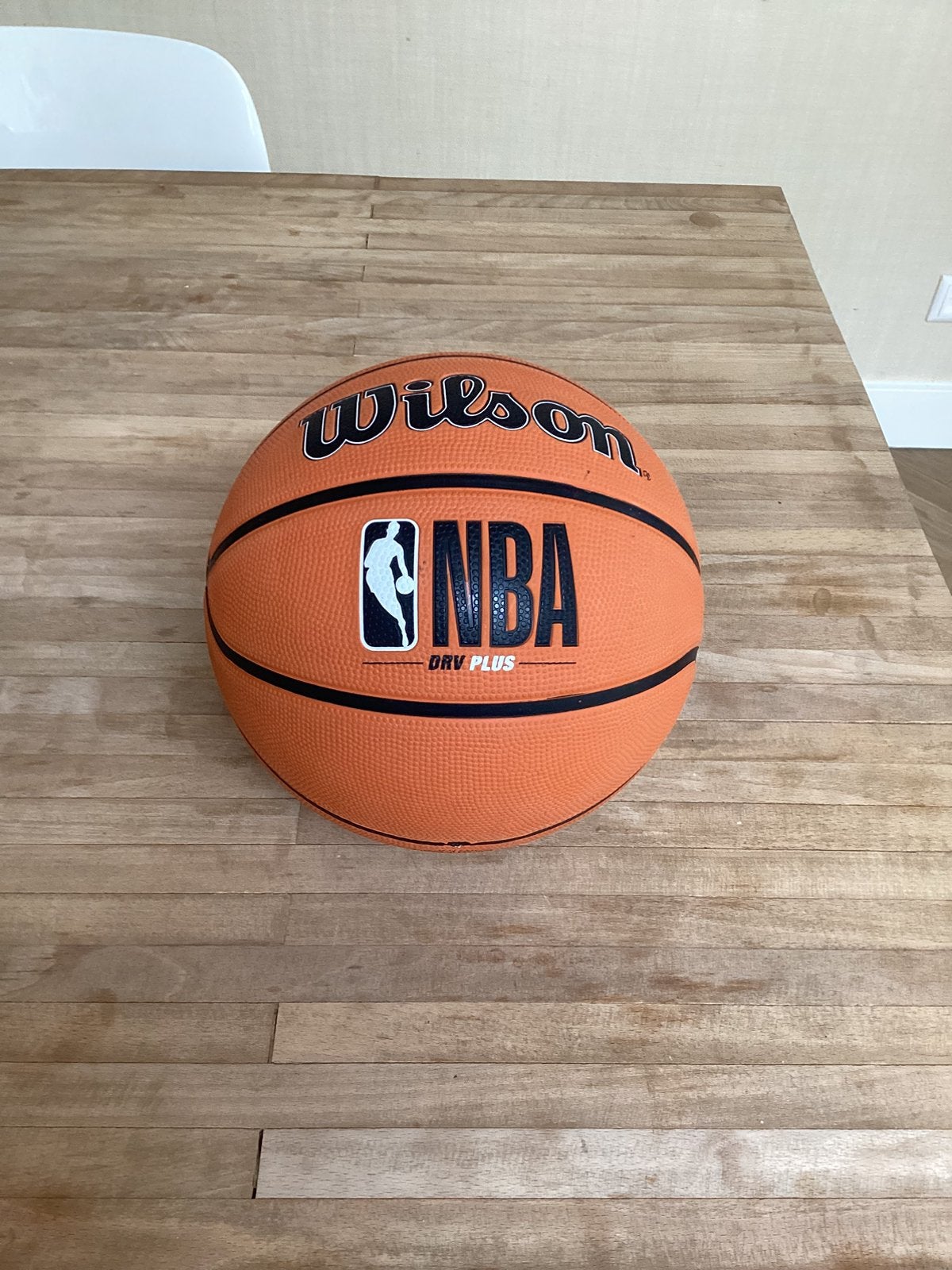 Wilson DRV Plus NBA - basketbal maat 5, Sport en Fitness, Basketbal, Ophalen of Verzenden, Zo goed als nieuw, Bal