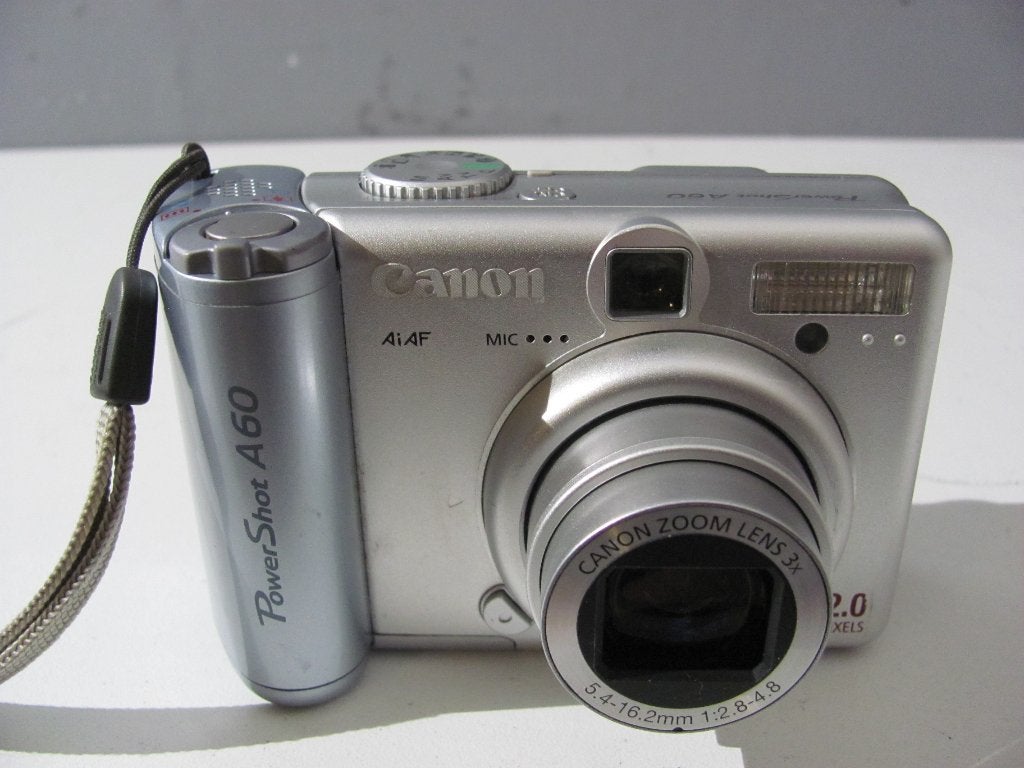 Canon powershot A60 met 2.0 mp en 3x zoomlens, Ingebouwde flitser, Canon, 2 megapixels, Ophalen of Verzenden