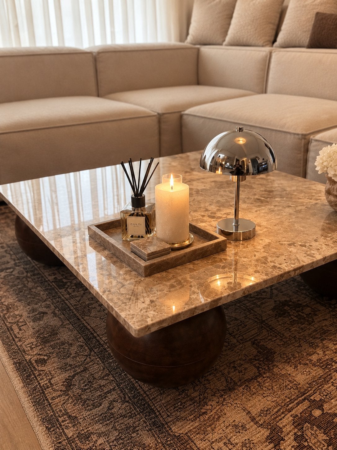 Graniet salontafel met houten bolpoten - 100x100 cm, Huis en Inrichting, Ophalen, Asthetic, Vierkant, Nieuw