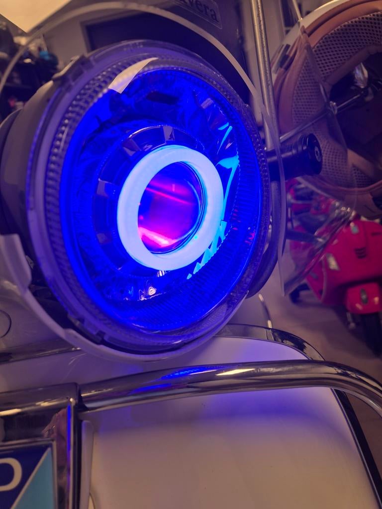 Angel-eye Koplamp voor Vespa Primavera - Blauw LED, Onbekend, Nieuw, Ophalen of Verzenden, Koplamp