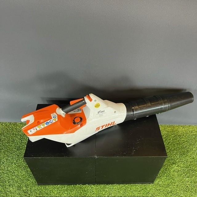STIHL BGA 86 met garantie, Stihl, Ophalen of Verzenden, Zo goed als nieuw, Accu