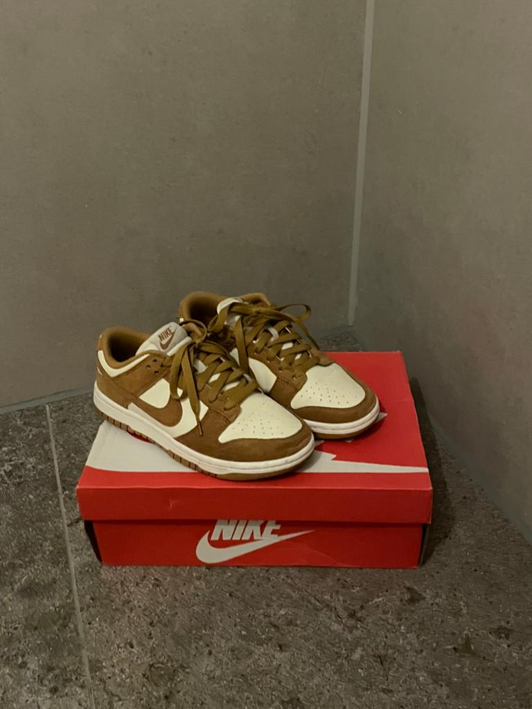 Nike Dunk Low 37.5, Kinderen en Baby's, Babykleding | Schoentjes en Sokjes, Ophalen, Zo goed als nieuw, Jongetje of Meisje, Schoentjes