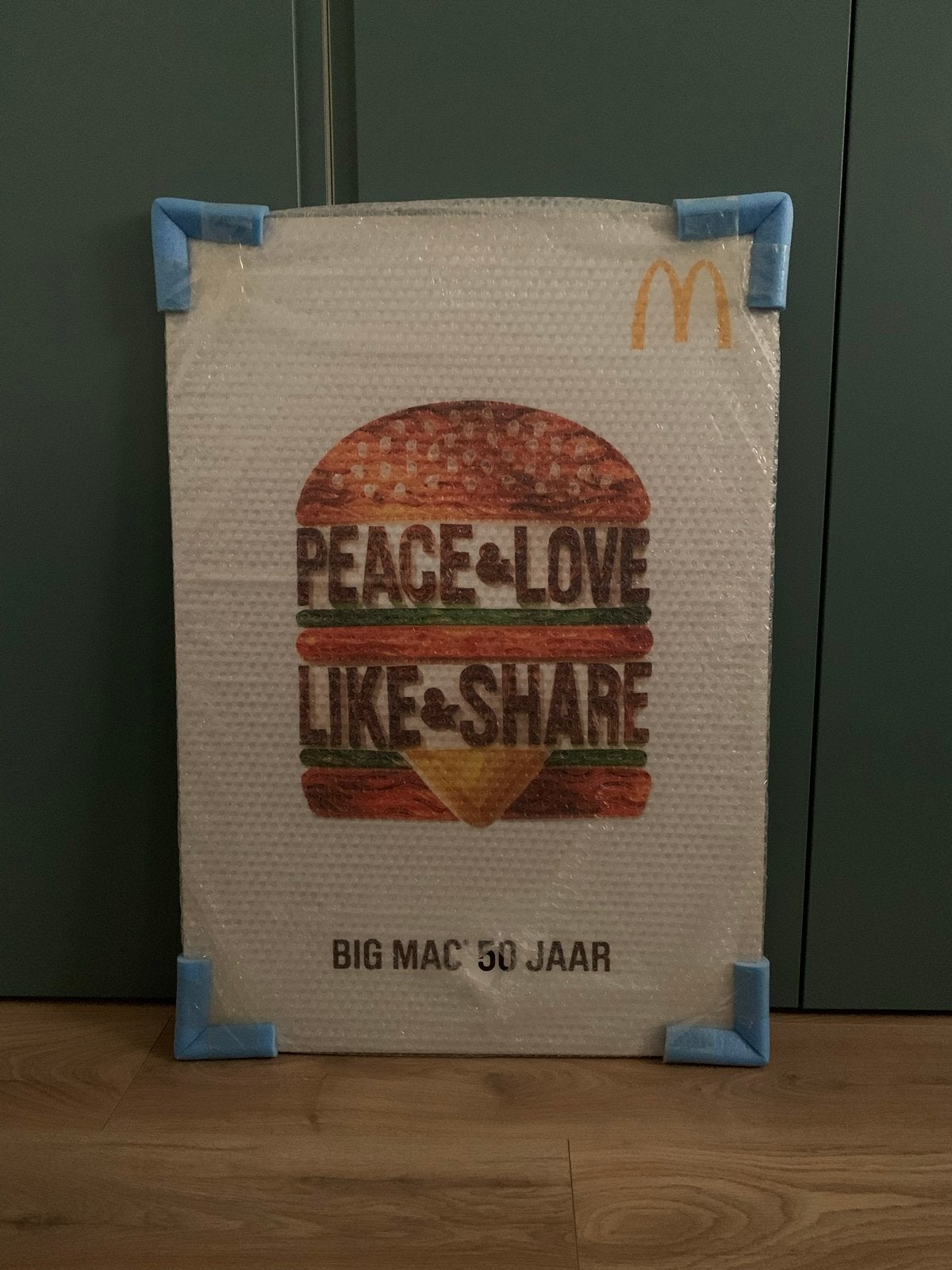 McDonald's Big Mac 50 Jaar Reclamebord op Dibond, Verzamelen, Ophalen of Verzenden, Zo goed als nieuw, Reclamebord