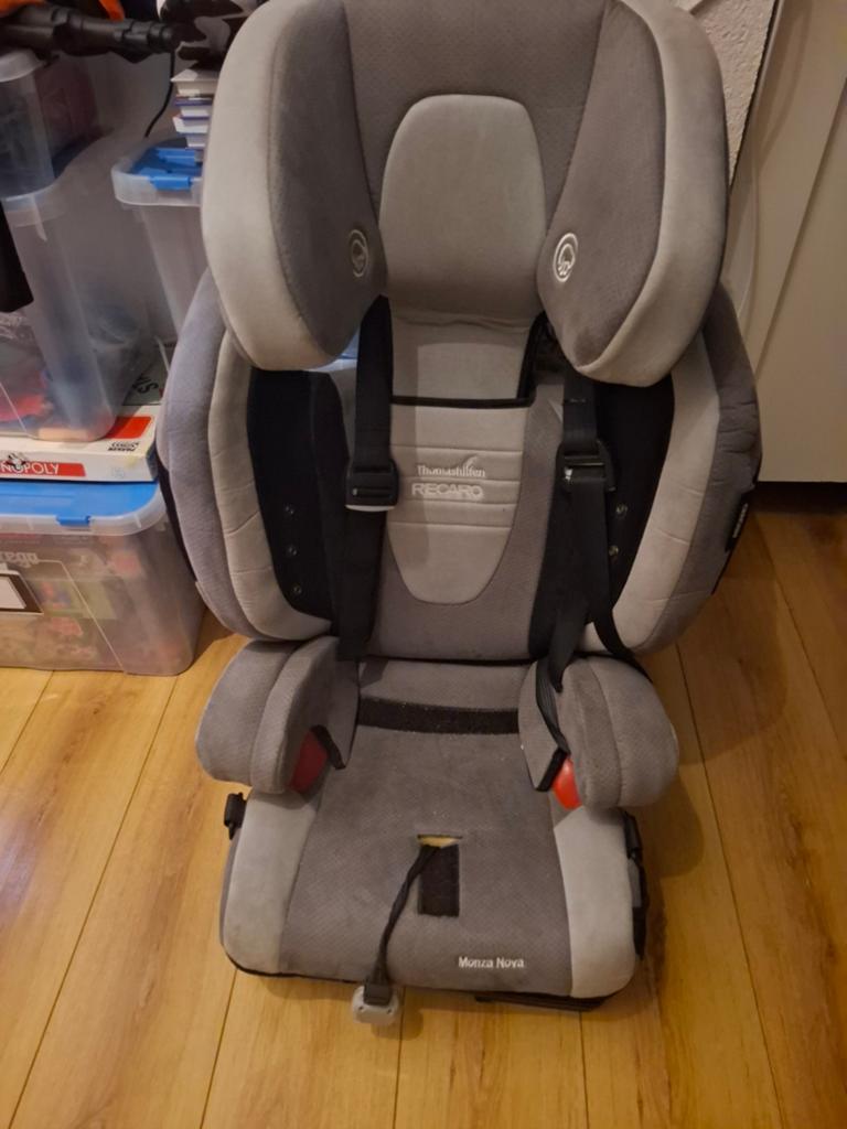 Recaro Monza Nova autostoel - Grijs (15-36 kg), Overige merken, 15 t/m 36 kg, Gebruikt, Autogordel