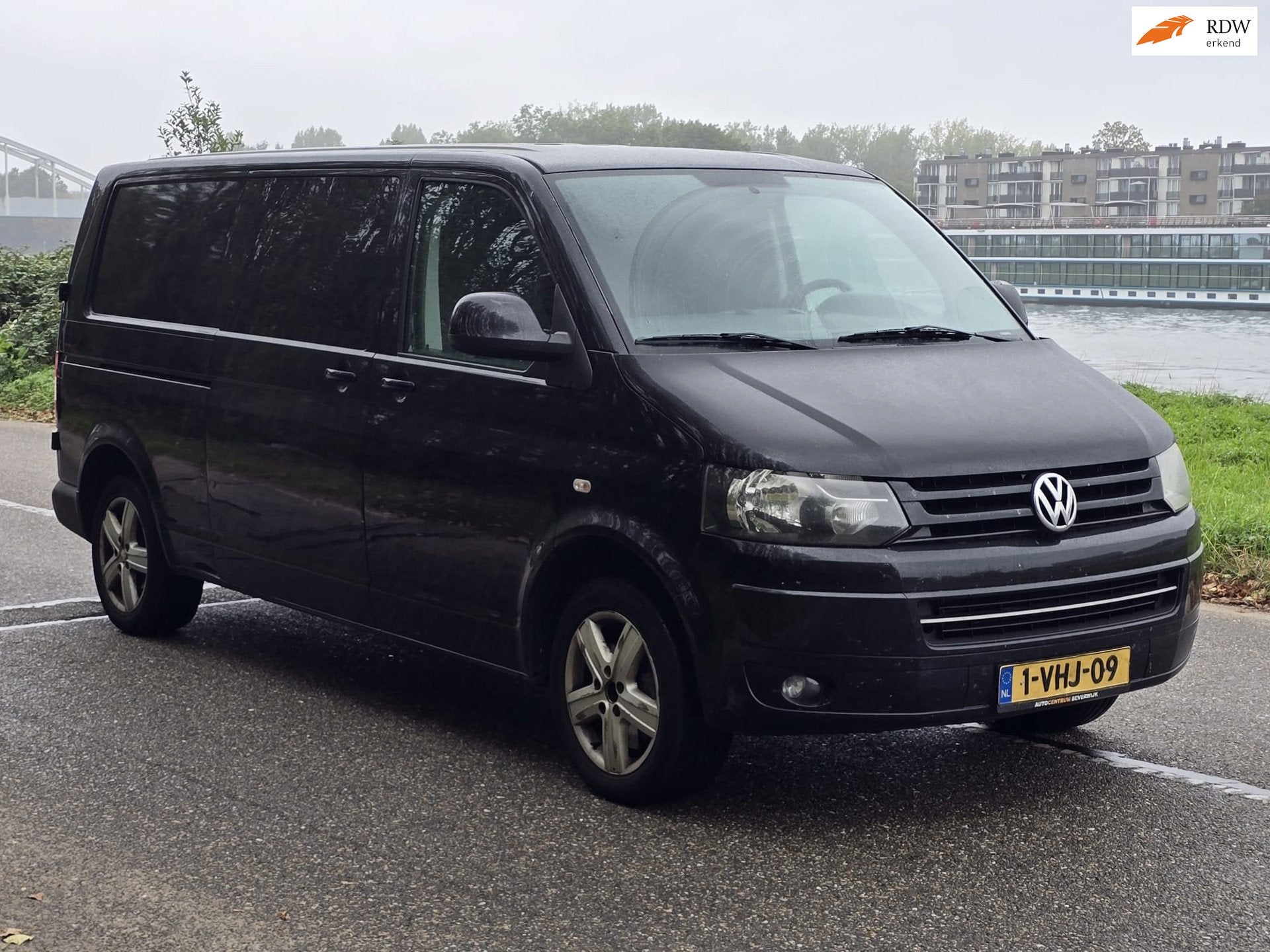 Volkswagen Transporter 2.0 TDI L2H1 DC Comfortline, Auto's, Euro 5, Gebruikt, 4 cilinders, Volkswagen