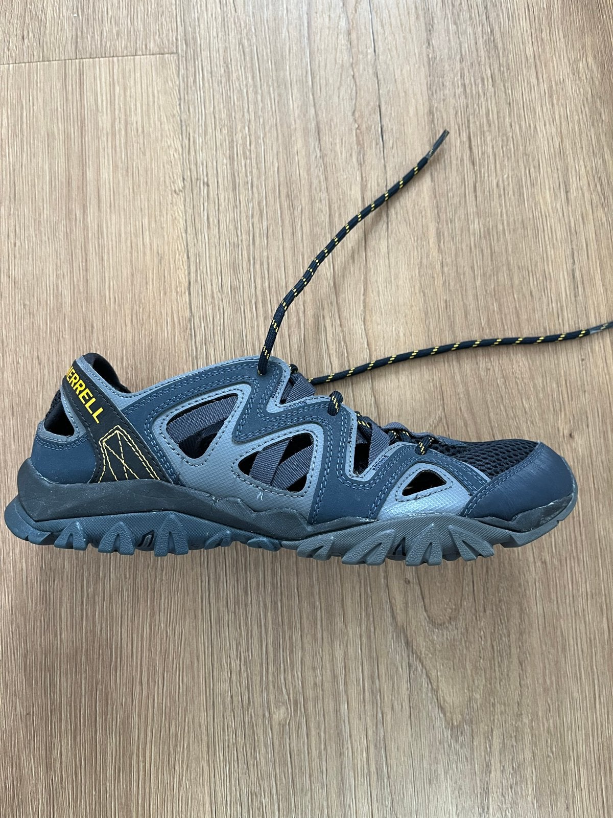 Merrell open wandelschoenen/waterschoenen maat 41, Kleding | Heren, Schoenen, Sandalen, Verzenden, Zwart, Zo goed als nieuw