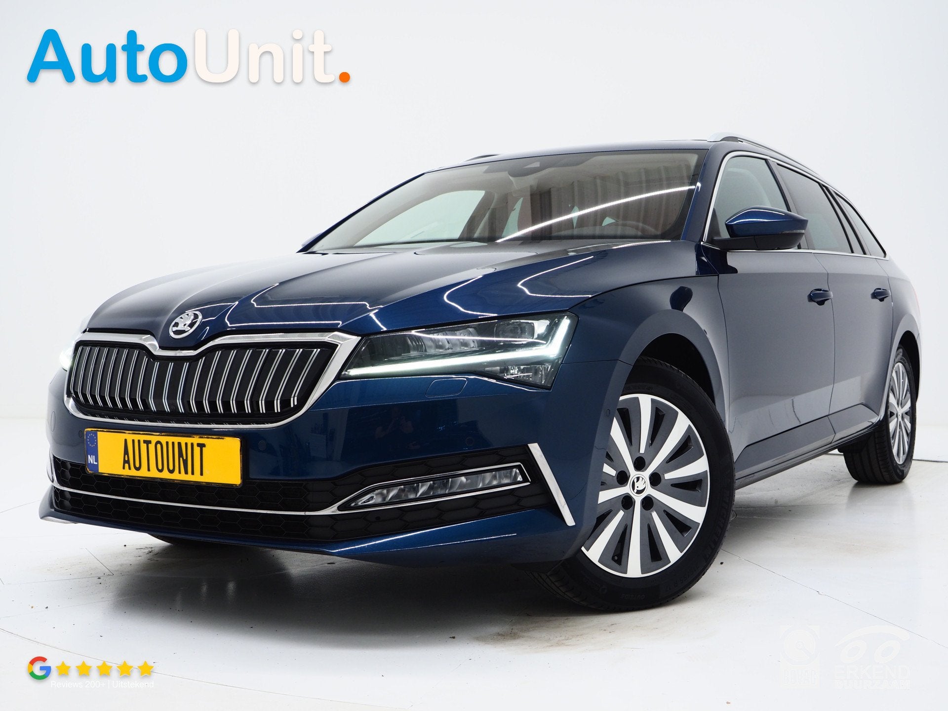 Skoda Superb Combi 1.4 TSI iV Style | Panoramadak | Leder |, Dealer onderhouden, Gebruikt, 4 cilinders, Blauw