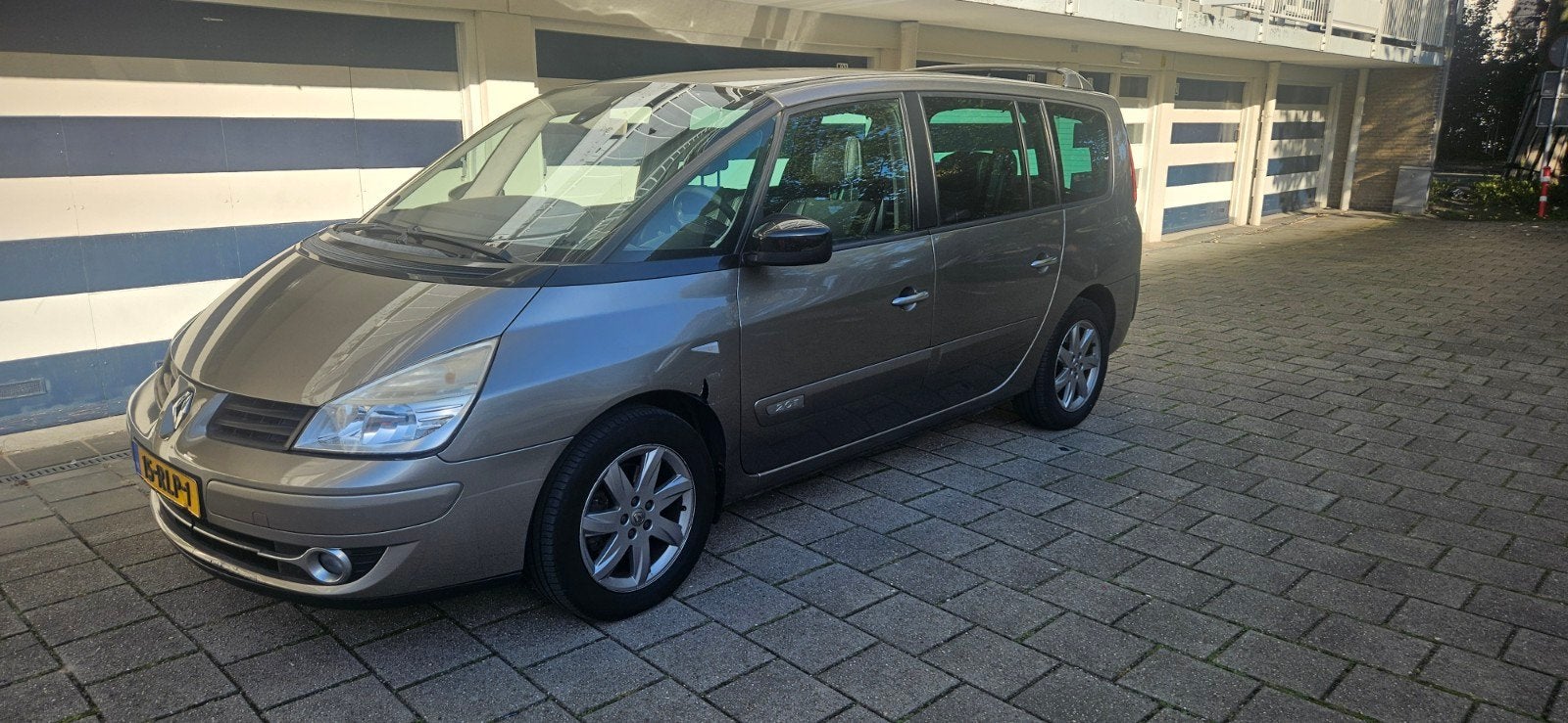 Renault Grand Espace Celsium 2.0T 16V Turbo 125KW 2011 Bruin, Voorwielaandrijving, 1998 cc, 4 cilinders, Handgeschakeld