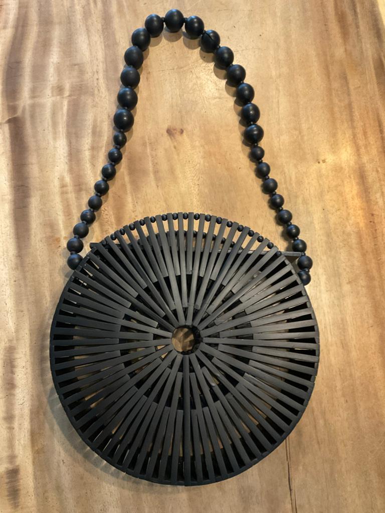 Vintage design zwarte bamboe tas met kralen hengsel, Ophalen of Verzenden, Gebruikt, Zwart, Avondtasje