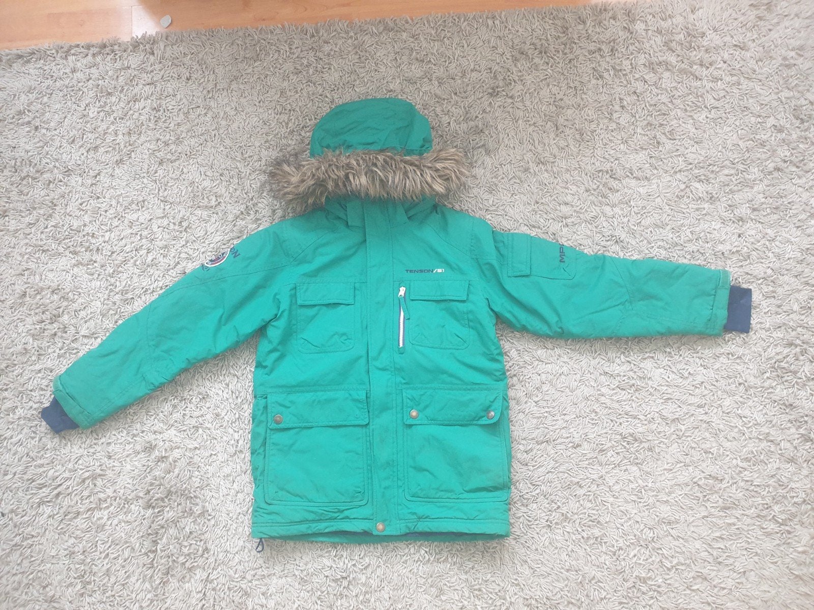 Groene winterjas met capuchon en bontkraag, Ophalen of Verzenden, Gebruikt