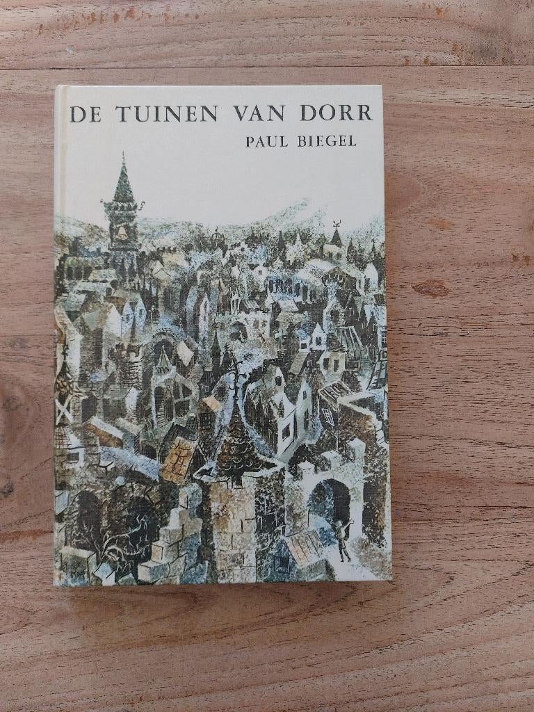 De tuinen van dorr - Paul Biegel, Boeken, Ophalen, Zo goed als nieuw, Fictie algemeen