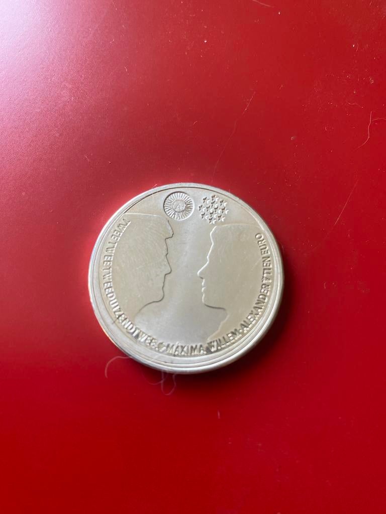 Herinneringsmunt Willem-Alexander en Máxima (2002), Postzegels en Munten, Munten | Europa | Niet-Euromunten, Losse munt, Overige landen