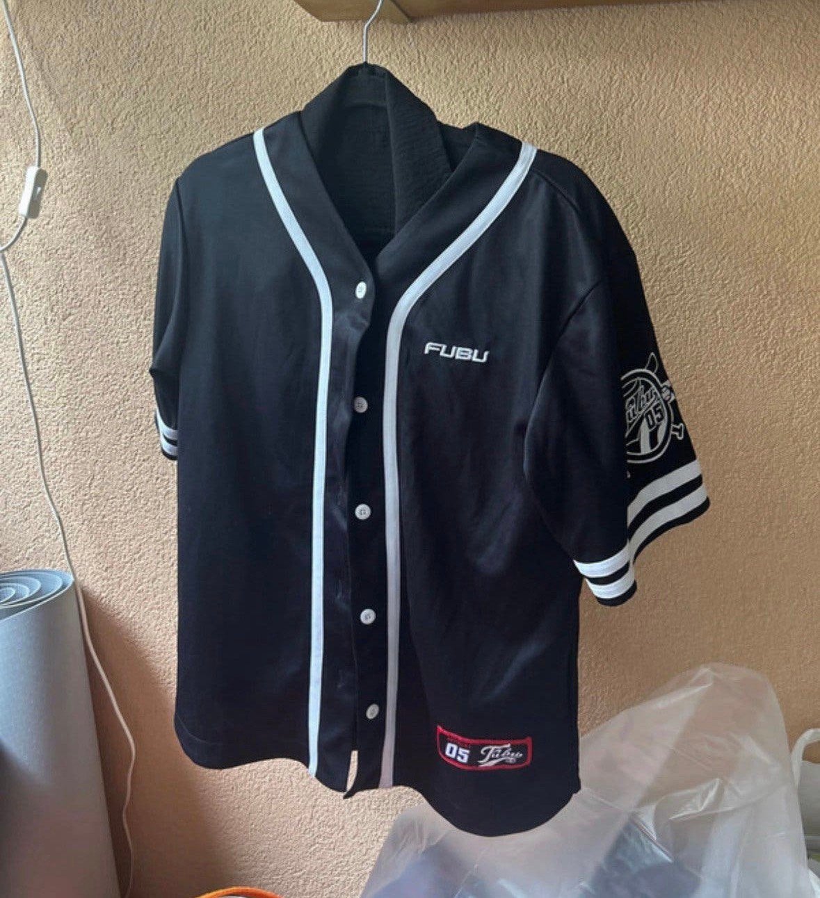 Fubu shirt maat s, Ophalen of Verzenden, Zo goed als nieuw, Korte mouw