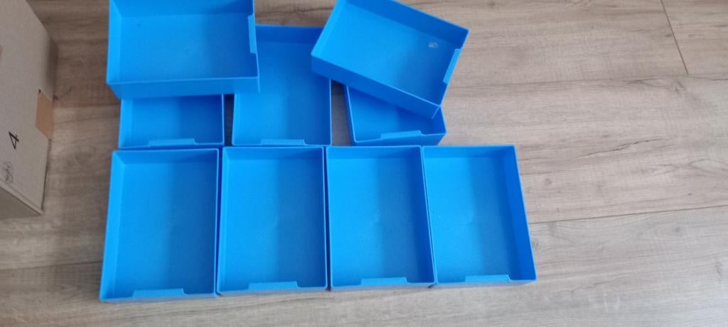 Plastic bakjes, Ophalen, Minder dan 50 cm, Minder dan 40 cm, Minder dan 35 cm