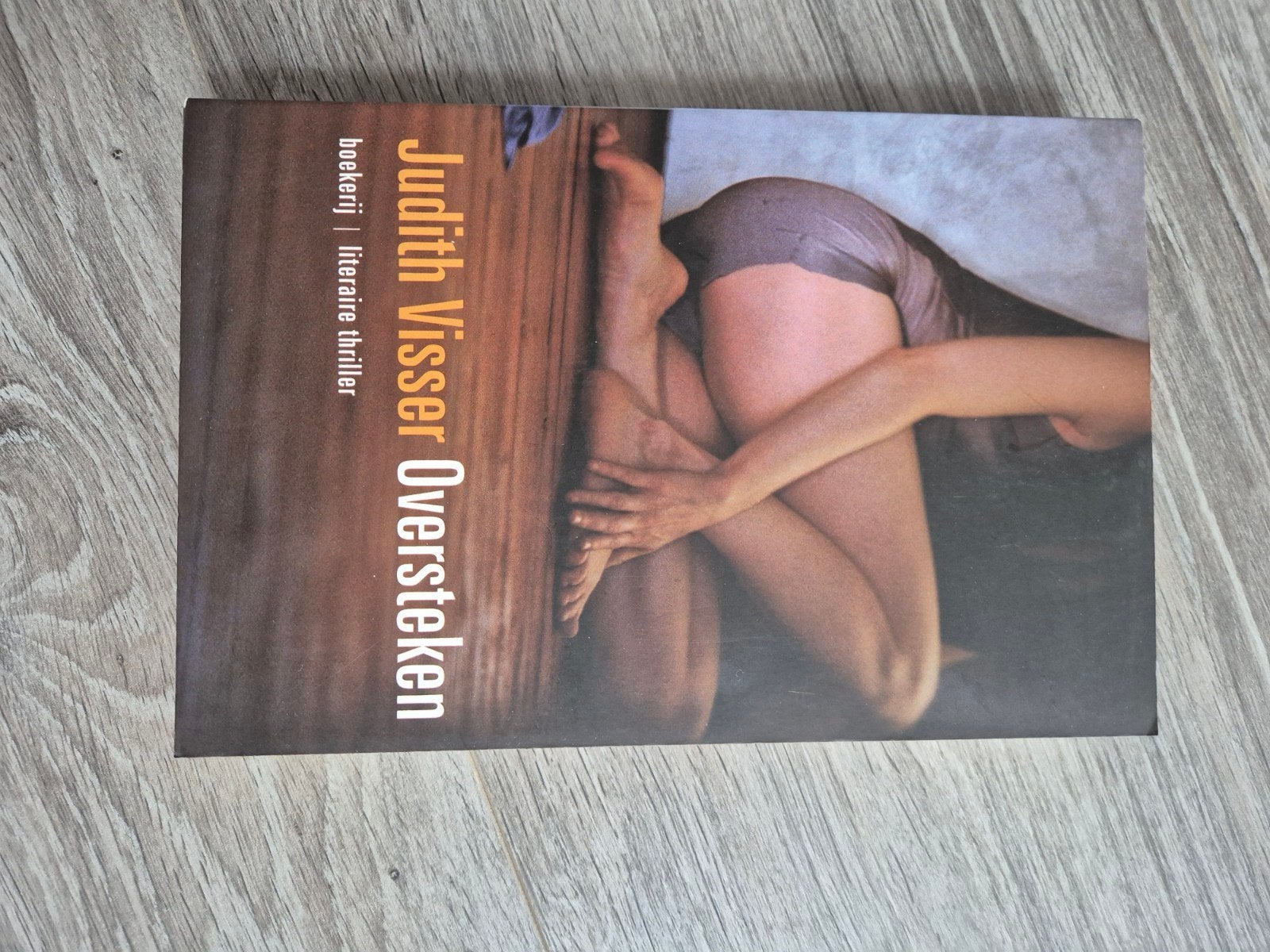 Judith Visser - Oversteken (Literaire thriller), Ophalen of Verzenden, Nieuw, Judith Visser, Nederland