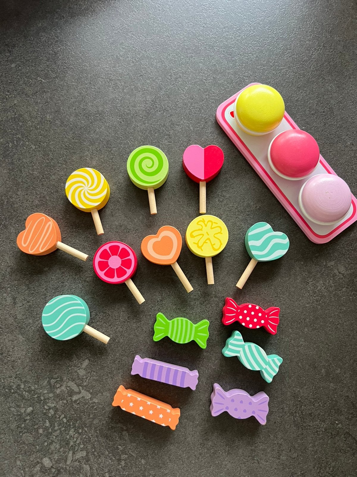 New Classic Toys Houten speelgoedsnoepjes, Ophalen, Zo goed als nieuw