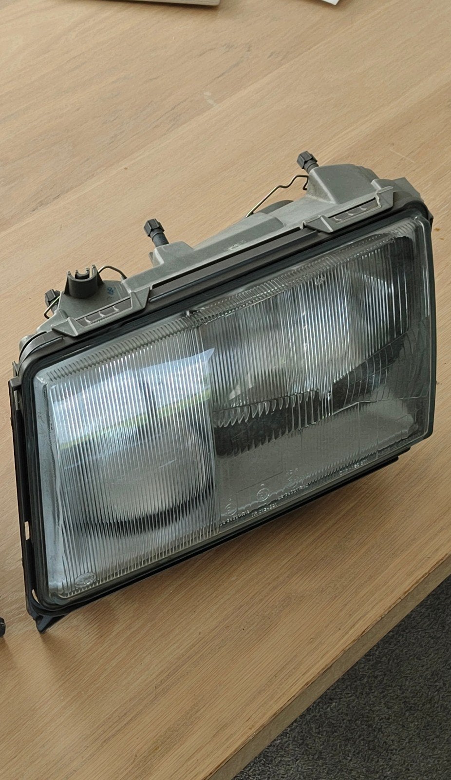 Koplamp Linksvoor Mercedes-Benz 200-500 serie W124 Mopf0, Auto-onderdelen, Carrosserie en Plaatwerk, Ophalen of Verzenden, Gebruikt