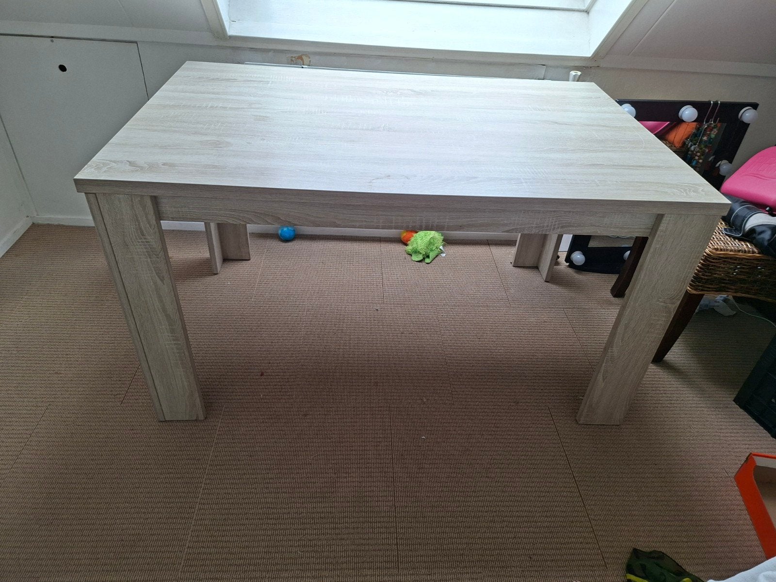 mooie eettafel/bureau - 140x90x78 cm, Huis en Inrichting, Tafels | Eettafels, Ophalen, Gebruikt, 50 tot 100 cm, Vier personen