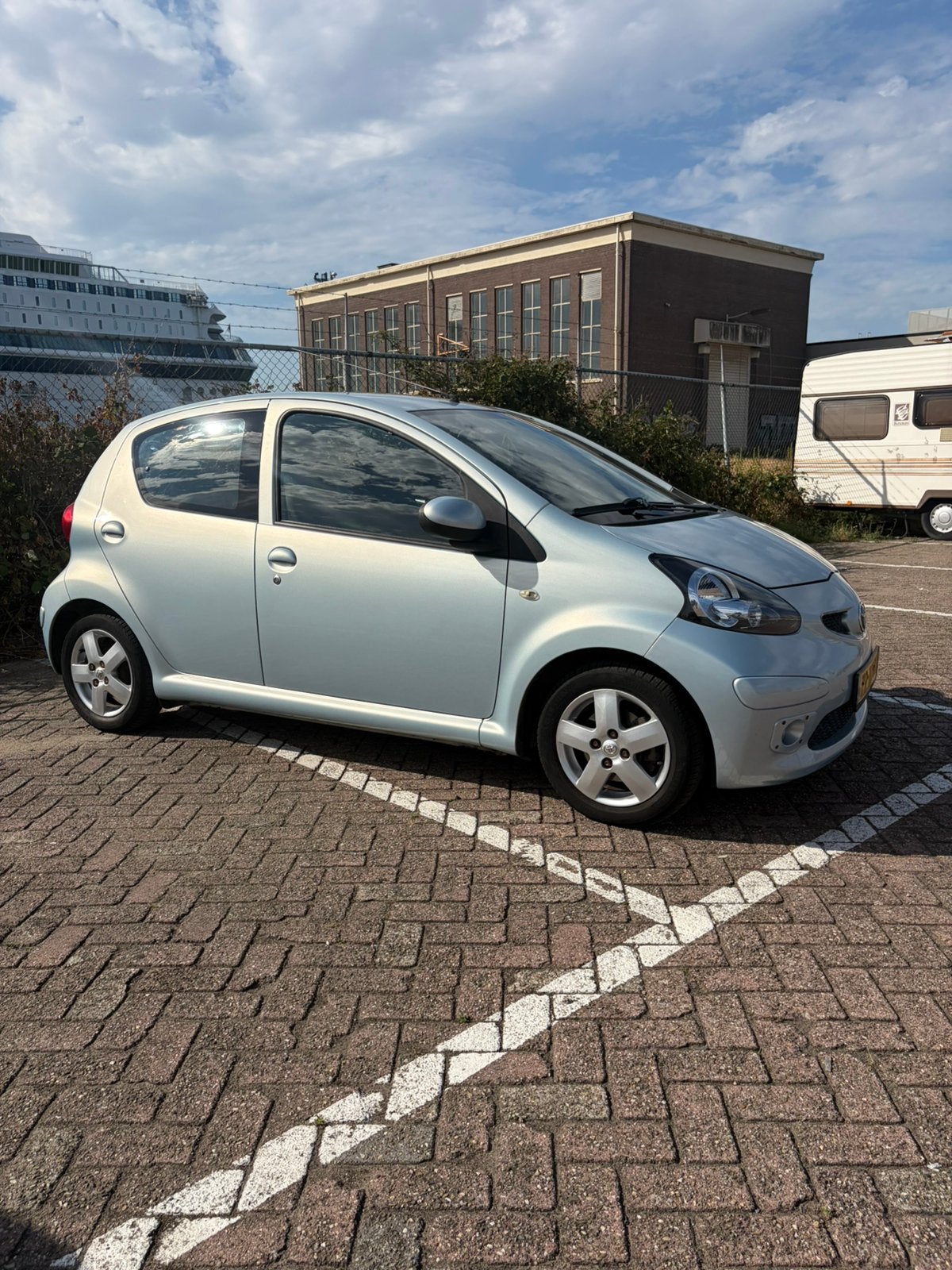 Toyota Aygo 1.0 12V Vvt-i 5DRS MMT 2006 Blauw, Auto's, Stof, 68 pk, Origineel Nederlands, Particulier