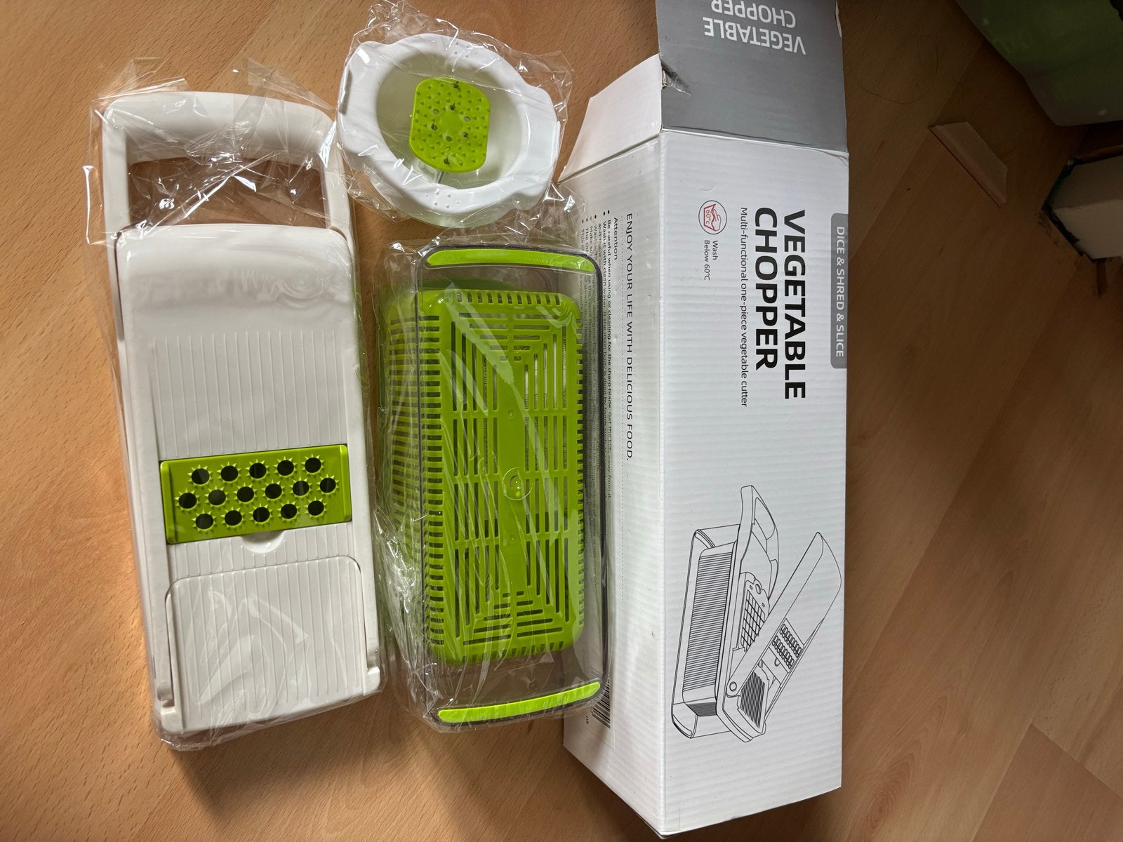 Multifunctionele groentesnijder - Nieuw in doos, Huis en Inrichting, Overige typen, Kunststof, Nieuw, Ophalen of Verzenden