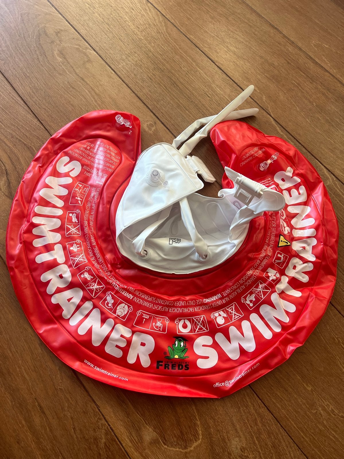 Freds Swimtrainer Classic Rood - Zo goed als nieuw, Ophalen, Zo goed als nieuw, Overige typen