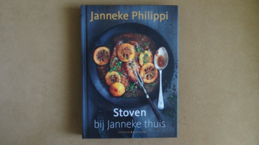 Stoven bij Janneke thuis - Janneke Philippi, Janneke Philippi, Ophalen of Verzenden, Zo goed als nieuw, Gezond koken