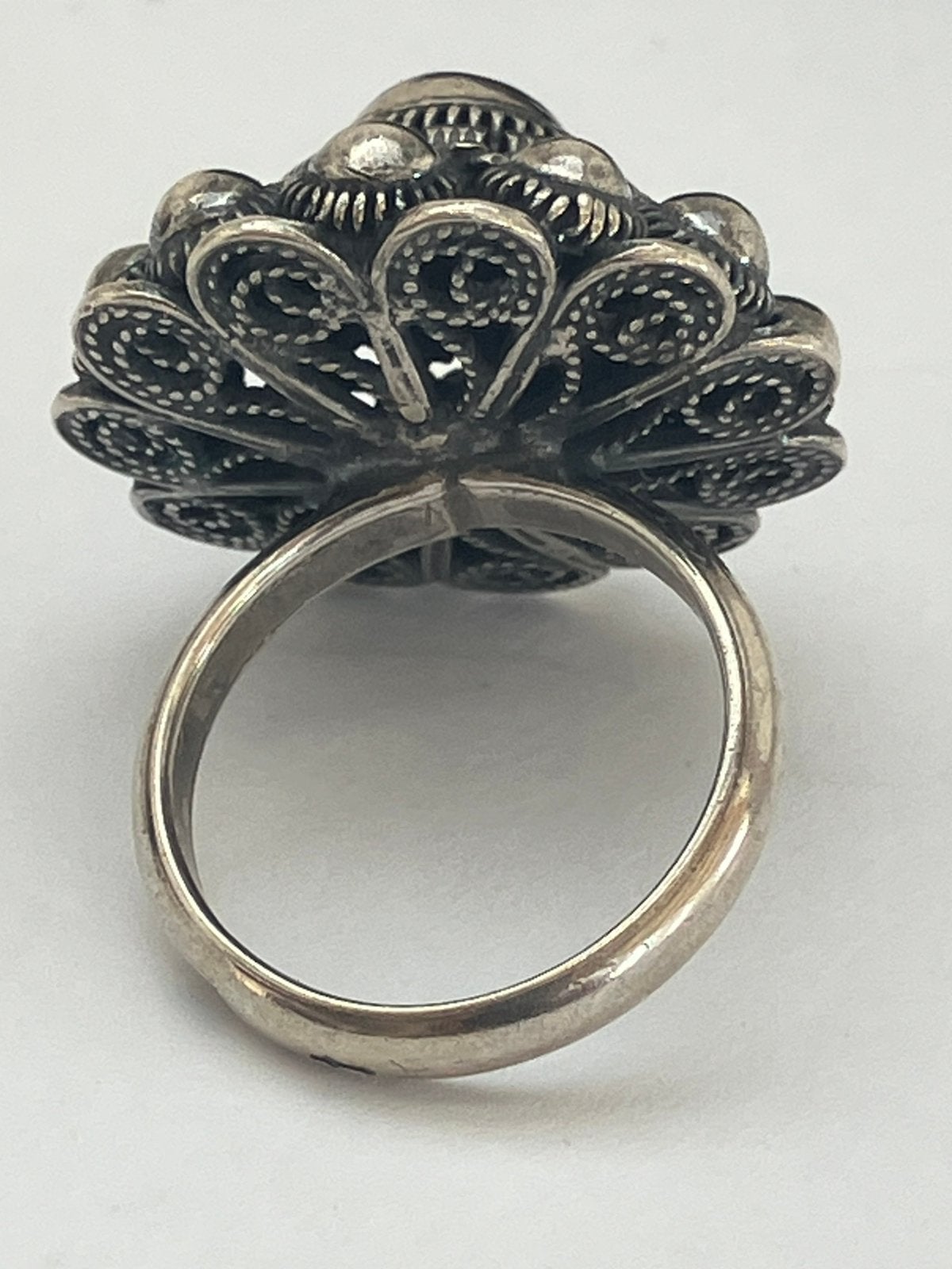 Zilveren ring met grote Zeeuwse knop, Ophalen of Verzenden, Zo goed als nieuw, 17 tot 18, Dame