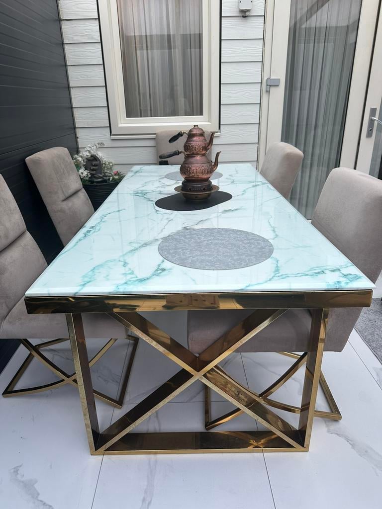 Een groote eettafel van marmer, Huis en Inrichting, Tafels | Salontafels, Overige materialen, 200 cm of meer, Zo goed als nieuw