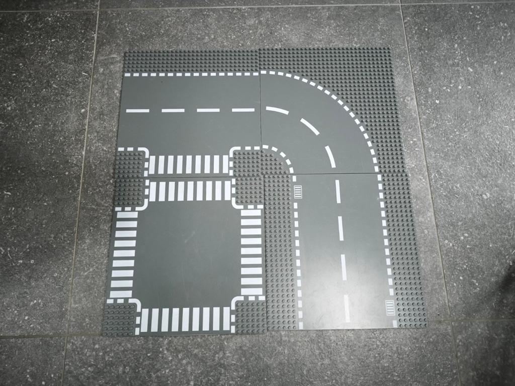4 Lego City wegenplaten wegplaten donkergrijs zwart, Ophalen of Verzenden, Gebruikt