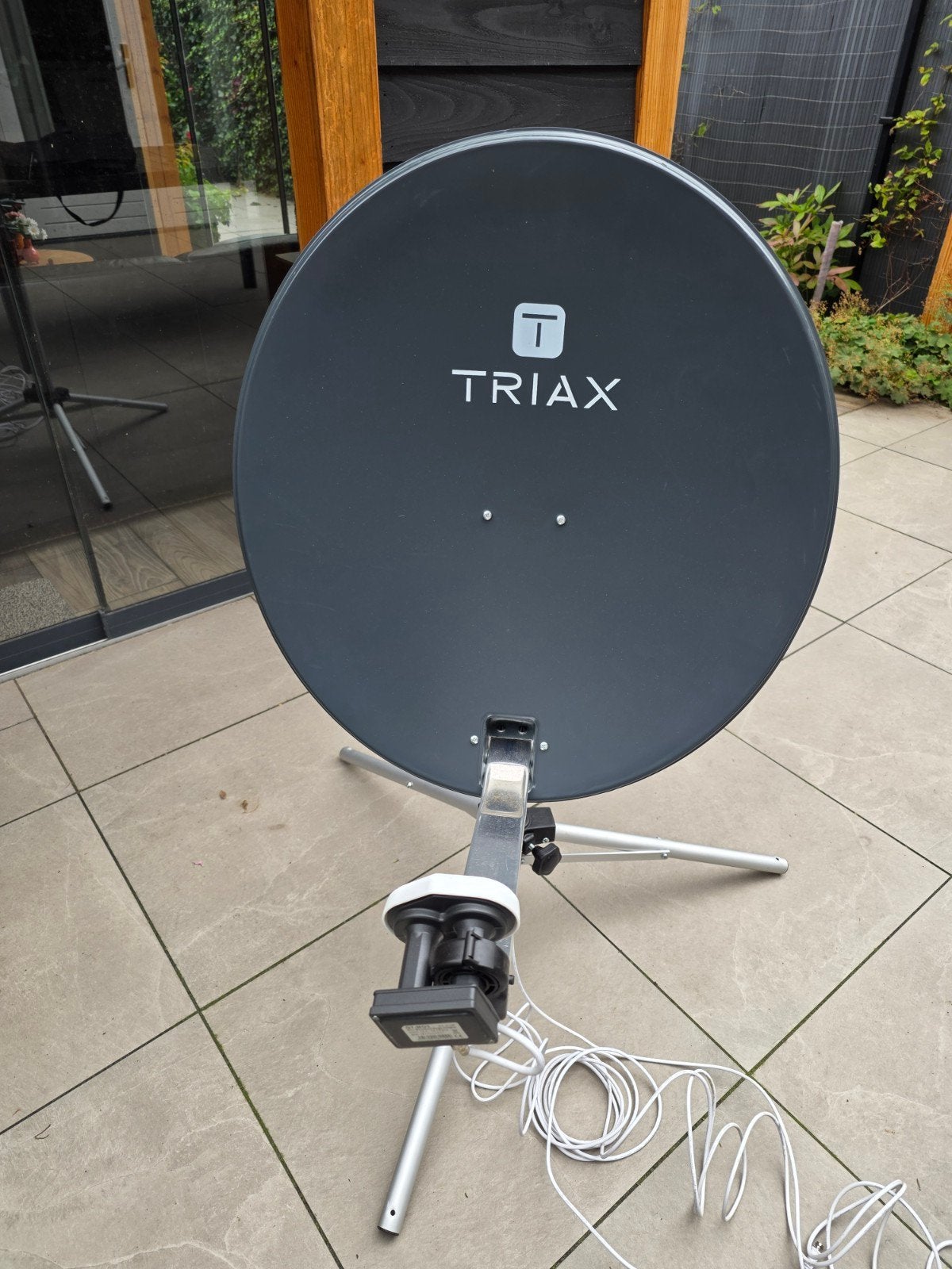 Triax 60/70 schotelantenne zo goed als nieuw, Ophalen, Zo goed als nieuw, (Schotel)antenne, Overige merken
