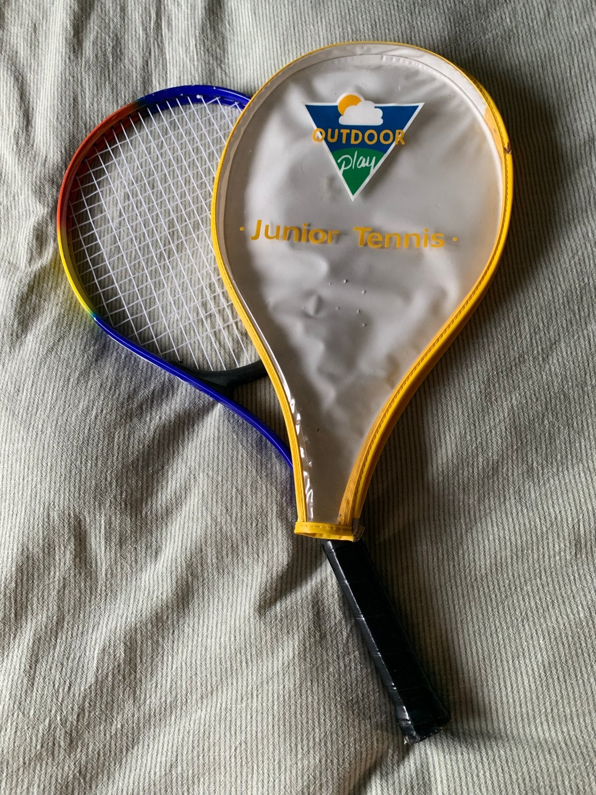 Vintage Outdoor Play Junior Tennis Racket met hoes, Sport en Fitness, Tennis, Ophalen of Verzenden, Zo goed als nieuw, Racket