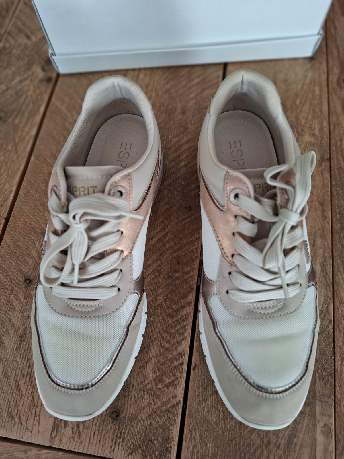 Esprit sneakers beige maat 39, Beige, Ophalen of Verzenden, Sneakers of Gympen, Zo goed als nieuw