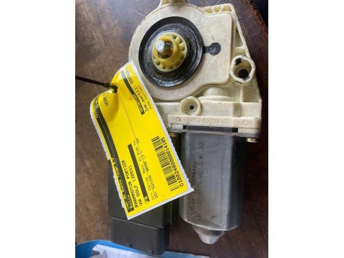 Raammotor Portier van een Volkswagen Golf, Gebruikt, -, Volkswagen, -