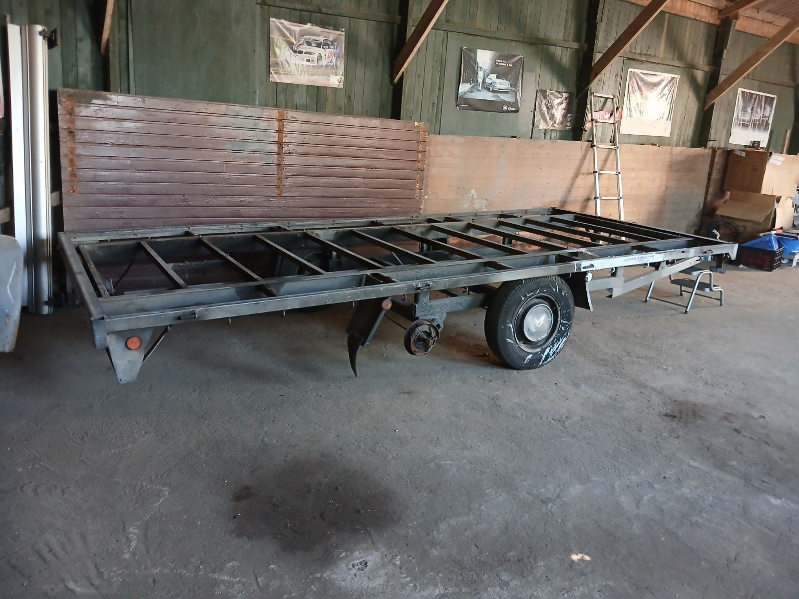 aanhangwagen frame, Ophalen