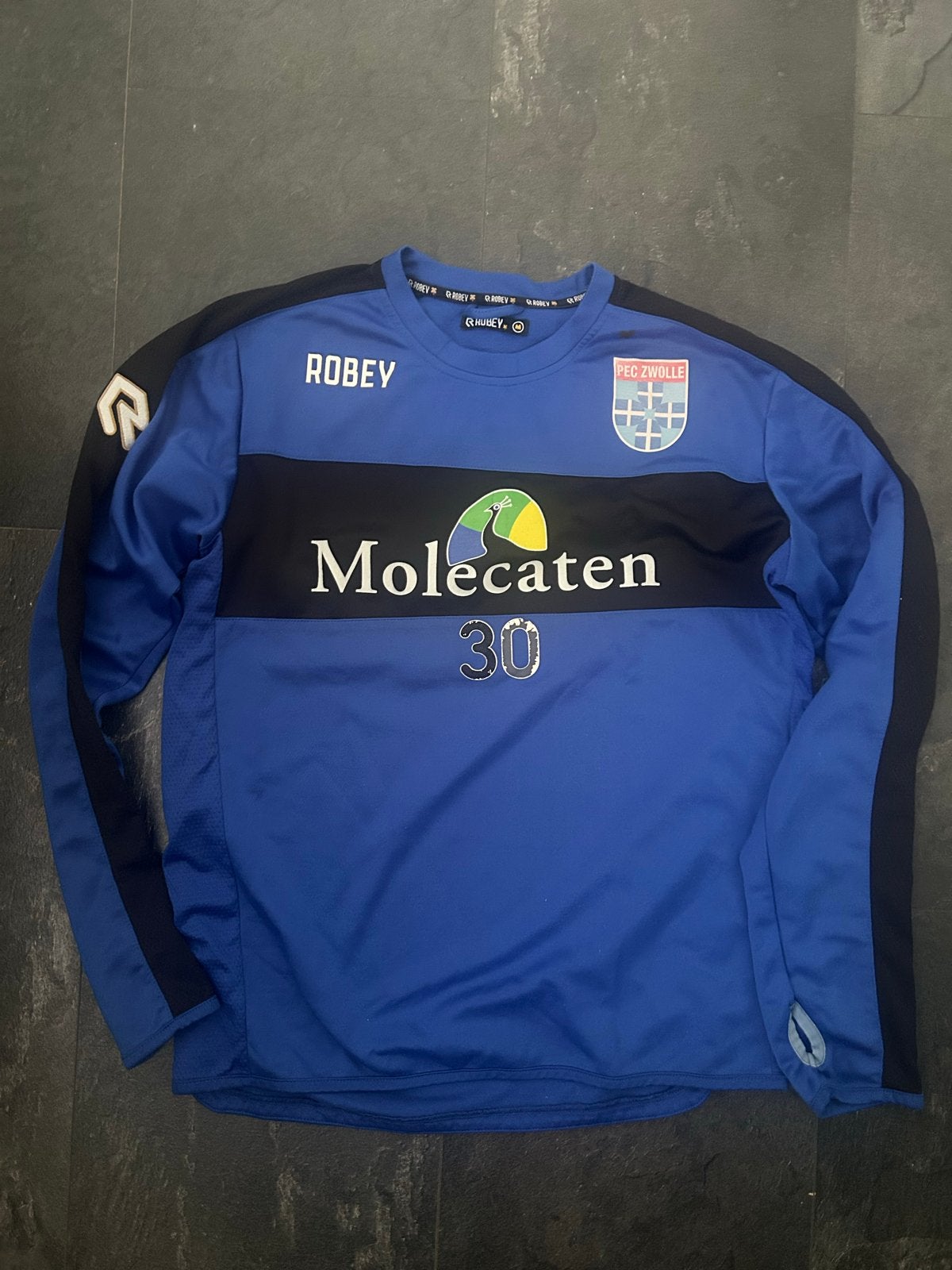 PEC Zwolle Robey trui Ryan Thomas #30, Kleding | Heren, Ophalen of Verzenden, Voetbal, Gedragen, Maat 48/50 (M)
