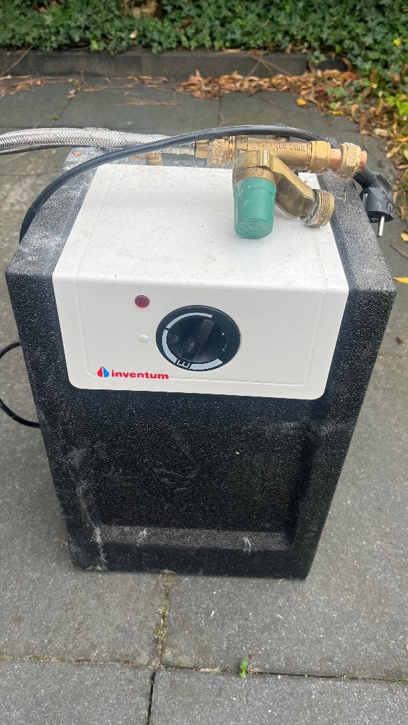 Inventum Q10 keukenboiler 10 liter – werkend, Ophalen, Gebruikt, Boiler, Minder dan 3 jaar oud