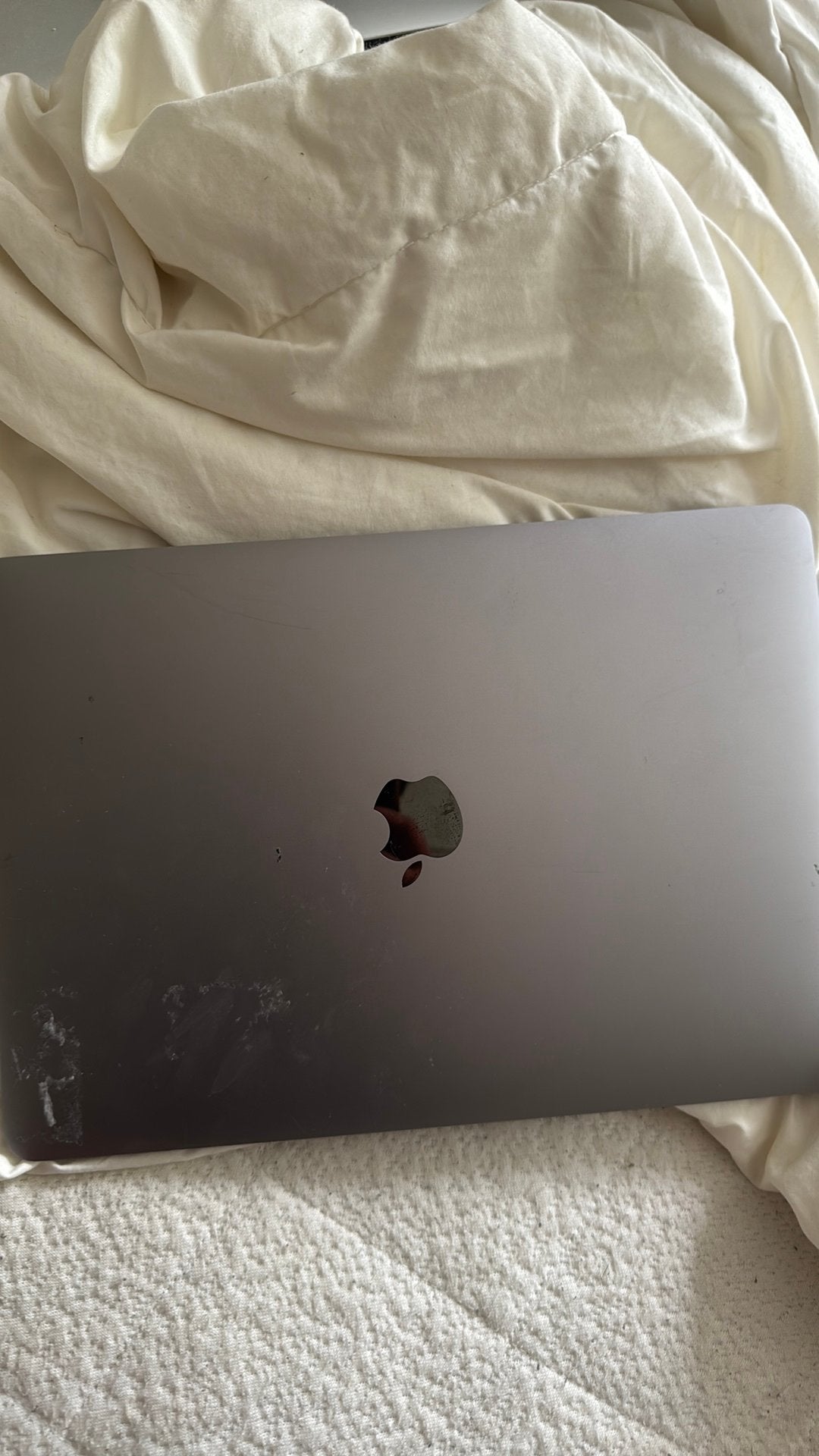 Kappote macbook pro, Computers en Software, Apple Macbooks, MacBook Pro, 2 tot 3 Ghz, 13 inch, Ophalen of Verzenden