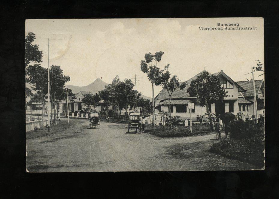 Ned. Indië  1920 Sumatrastraat Bandung (31-37), Ophalen, Voor 1920, Buiten Europa