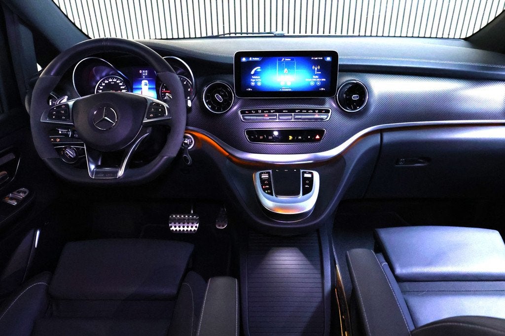 Mercedes-Benz V-Klasse 300d L2 Exclusive AMG Line AVM MEMORY, Automaat, Achterwielaandrijving, Gebruikt, 4 cilinders