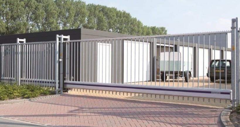 schuifpoort schuifhek 12,4 mtr. lang, 9 mtr. doorgang, Tuin en Terras, Tuinpoorten, Ophalen, Schuifpoort, Aluminium, Zo goed als nieuw