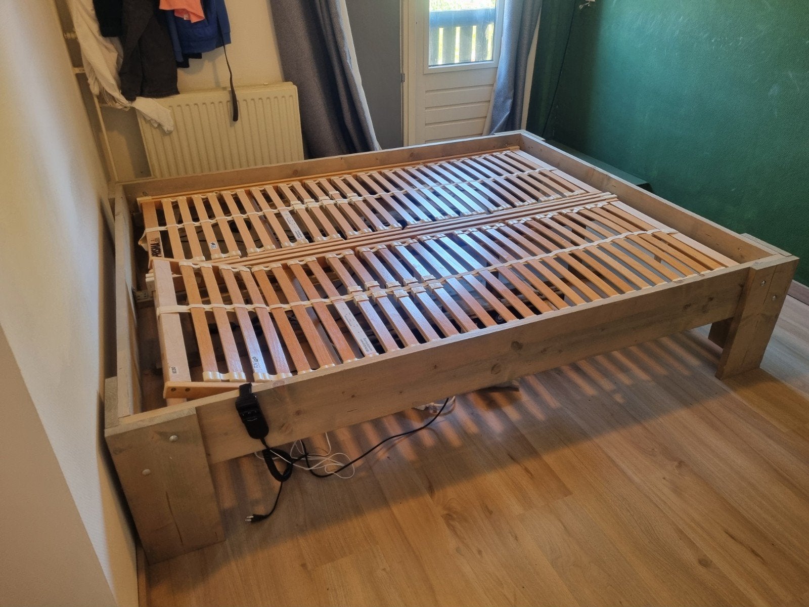 Heel fijn bed, Huis en Inrichting, Slaapkamer | Bedden, Ophalen, Tweepersoons, Hout