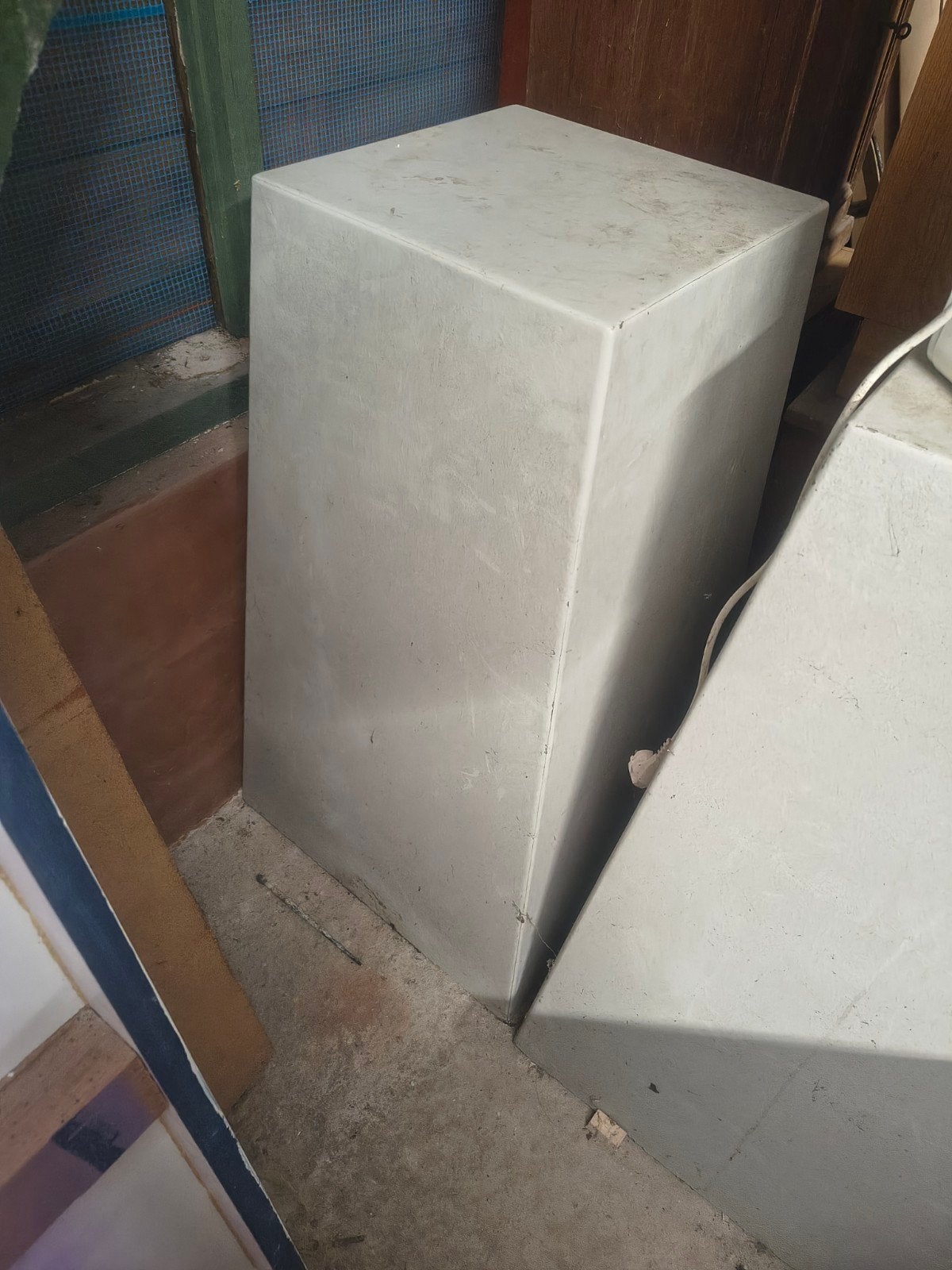 2 sokkels bovenkant 40x40 cm, Huis en Inrichting, Woonaccessoires | Zuilen en Pilaren, Ophalen, Gebruikt