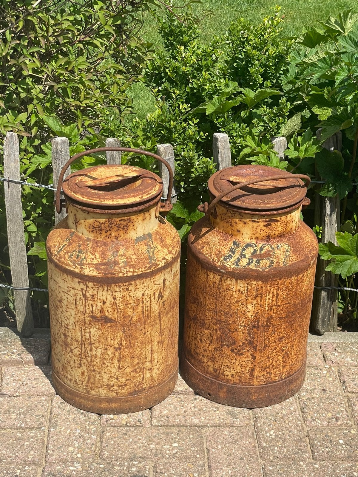 Brocante oude melkbussen samen voor 50,-, Ophalen