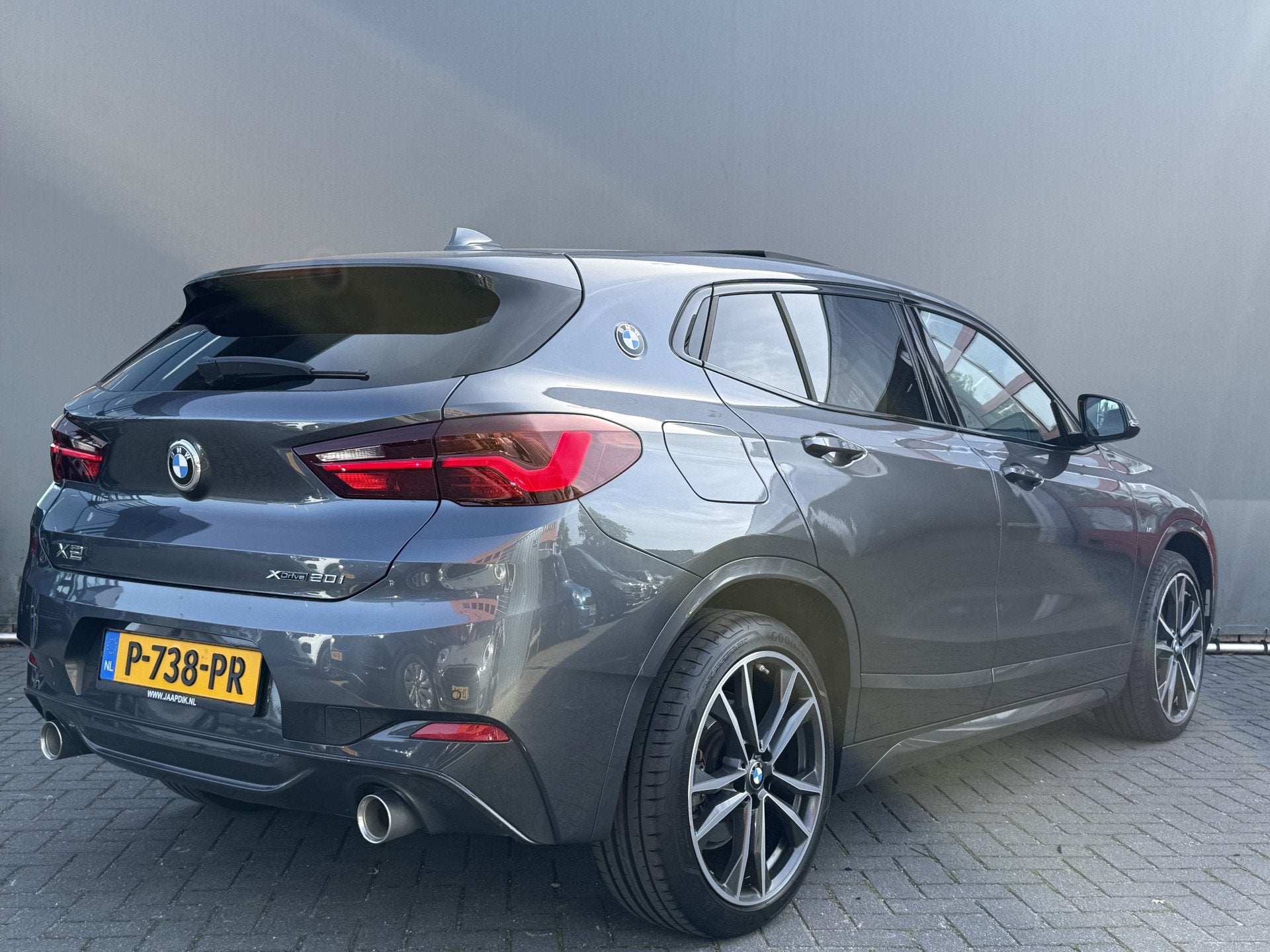 BMW X2 BWJ 2021 xDrive20i 179 PK High Executive M-SPORT PANO, Automaat, 1998 cc, X2, Gebruikt
