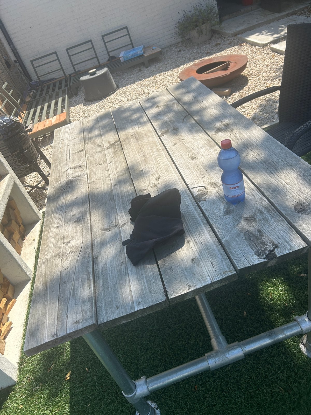 Steigerhouten tuintafel met steigerbuizen onderstel, Ophalen, Gebruikt, Rechthoekig, Hout