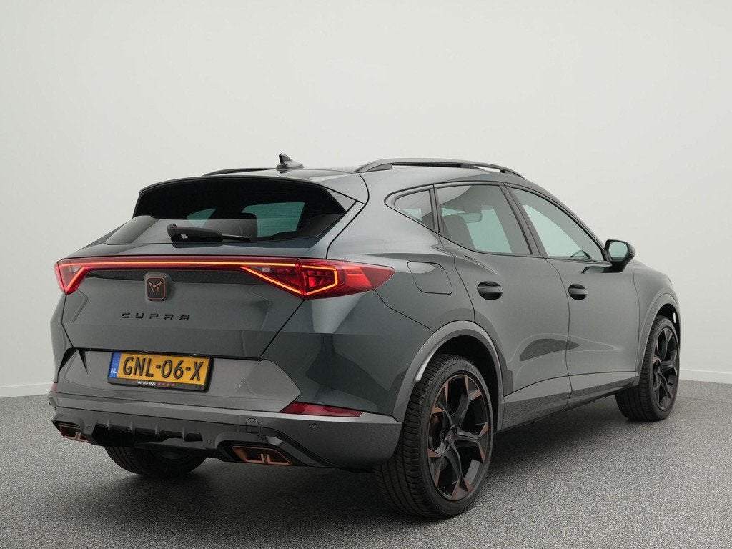 CUPRA Formentor 1.4 e-Hybrid 245pk VZ | Panoramadak | Super-, Auto's, Stof, Gebruikt, 4 cilinders, Formentor