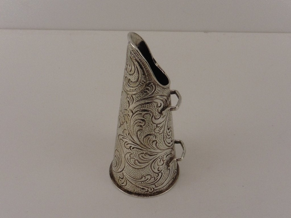 Zilveren miniatuur kolenkit                             Z153